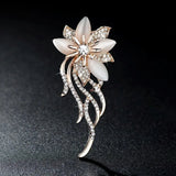 Daiiibabyyy Brooch Rhinestone Flower Brooches for Women Large Brooch Pin Simple Fashion Jewelry Wedding Pin Corsage Accessories