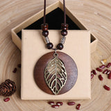 Daiiibabyyy Leaf Pendant Necklaces Vintage Wooden Bohemia Jewelry Sweater Chain Long Neck Chain Ethnic Creative Alloy Hollow Wedding Jewelry