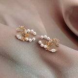 Earrings for Women Small Fragrance Petals Pearl Crystal Stud Earrings Women Fashion Jewelry Wholesale daiiibabyyy